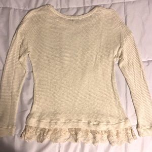 Pretty 😍 sweater with lace